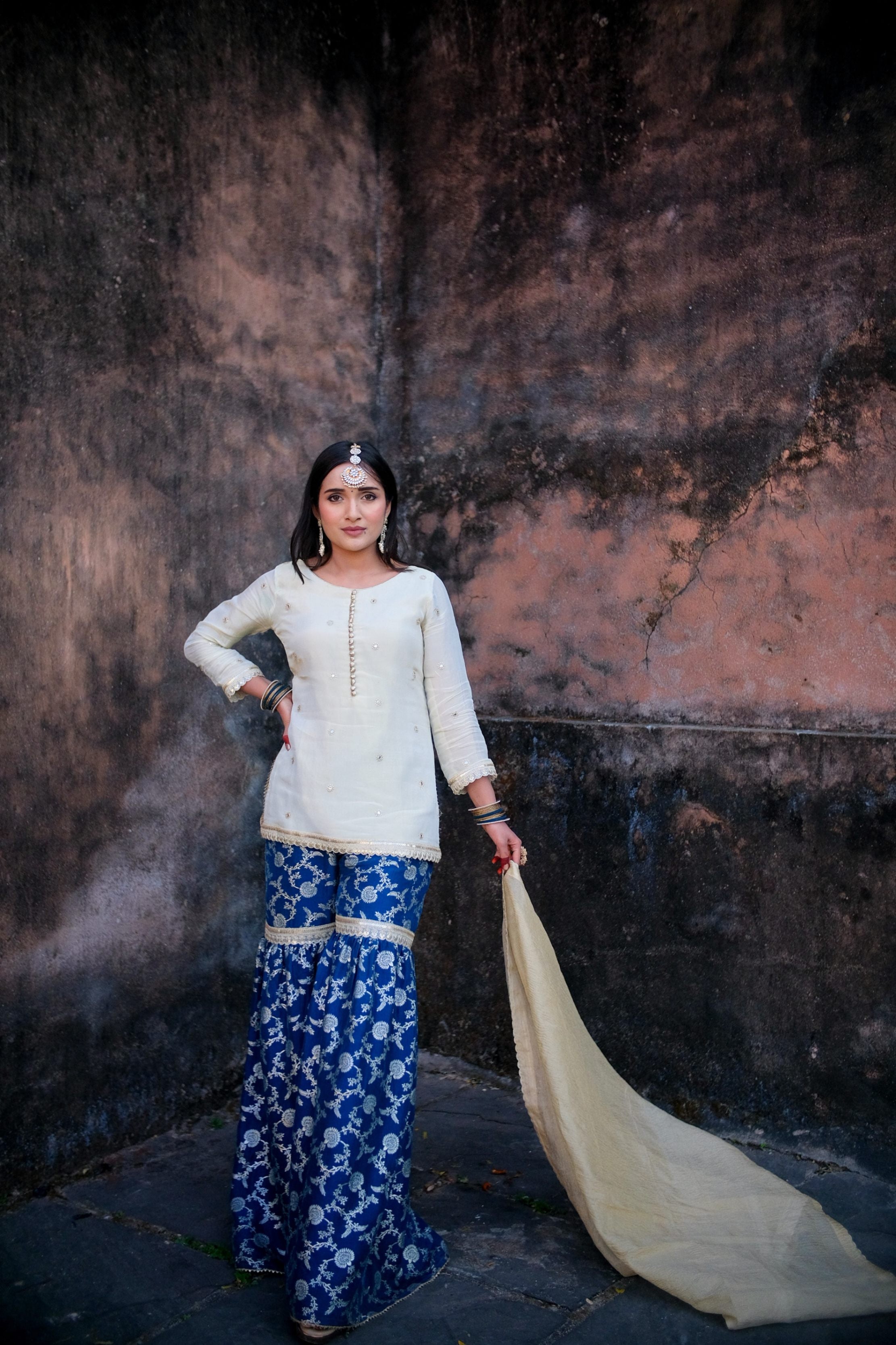 Nazakat-E-Ada Garara Set