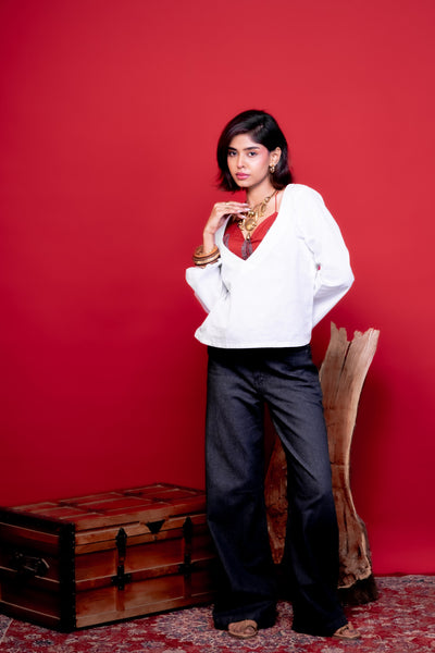 Surkh Saaz Kurti hover image