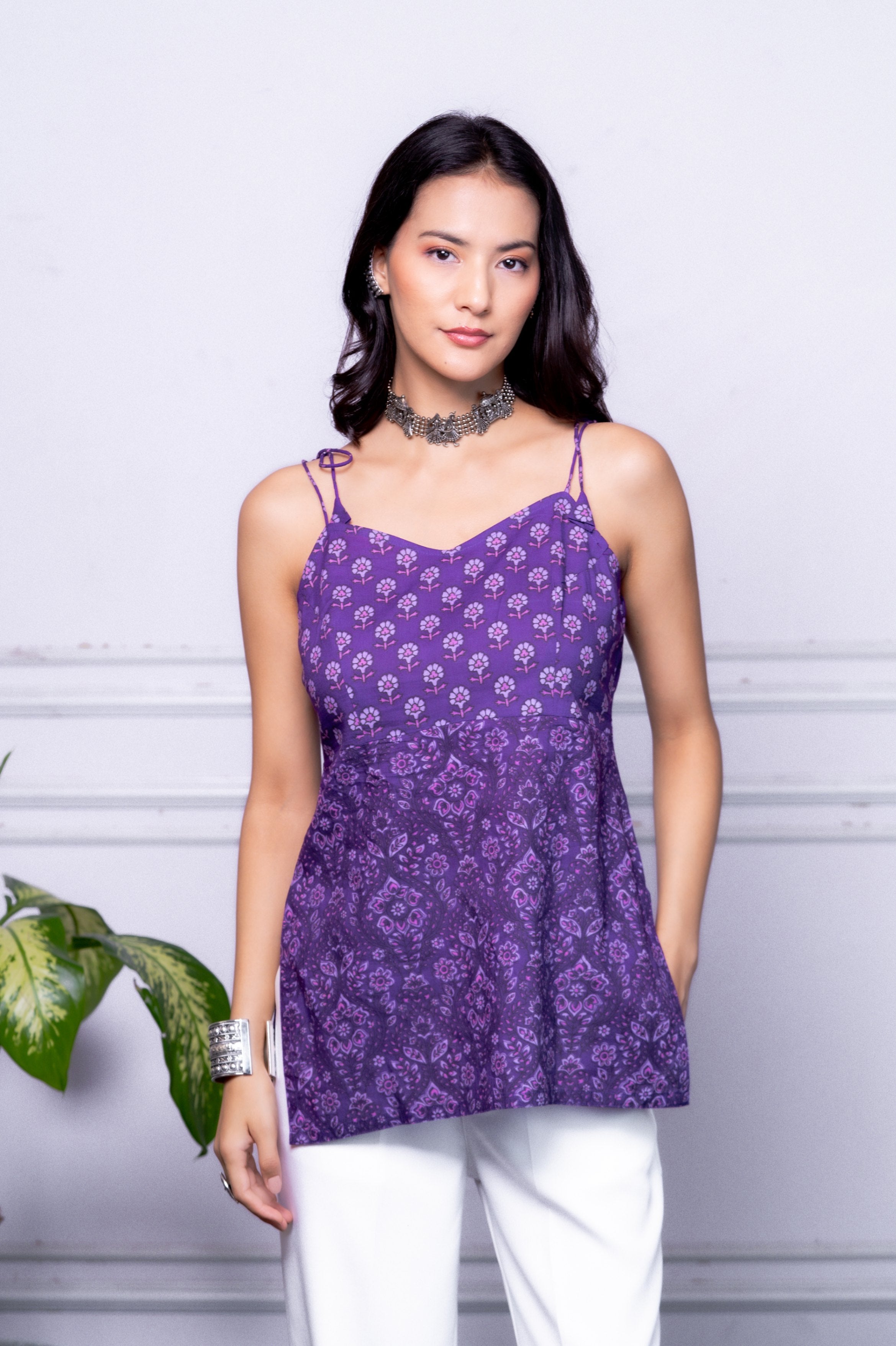 Gulaabi Geet Kurti