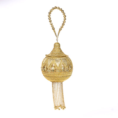 Golden Glow Potli hover image