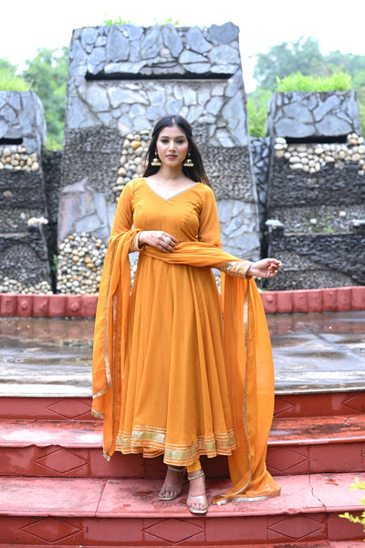 Haldi Noor Anarkali Set
